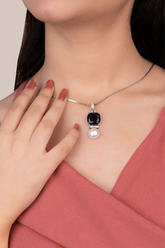 ZARA MIDNIGHT PEARL DROP SET (CHAIN NOT INCLUDED)