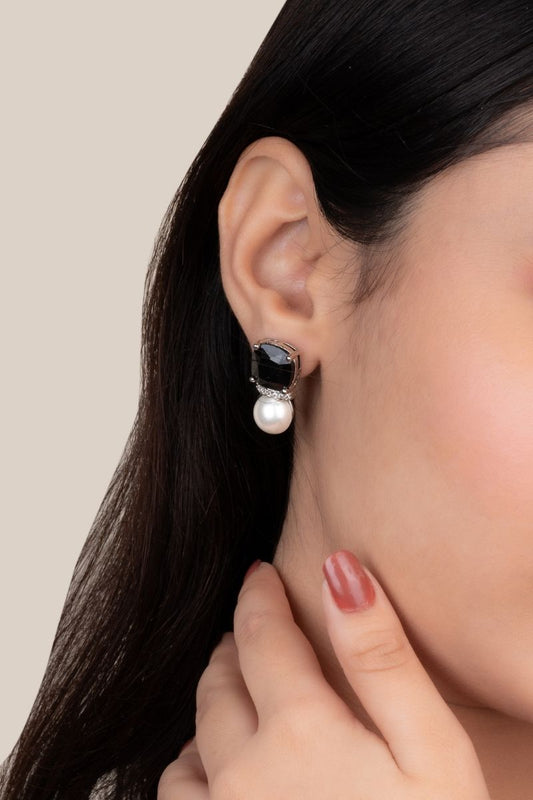 ZARA MIDNIGHT PEARL DROP SET (CHAIN NOT INCLUDED)