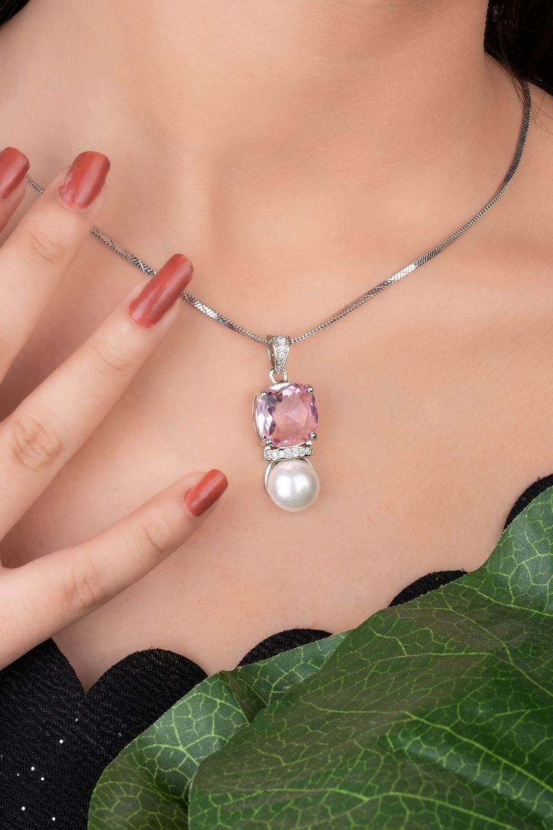 ROSA BLUSH PEARL DROP PENDANT SET (CHAIN NOT INCLUDED)