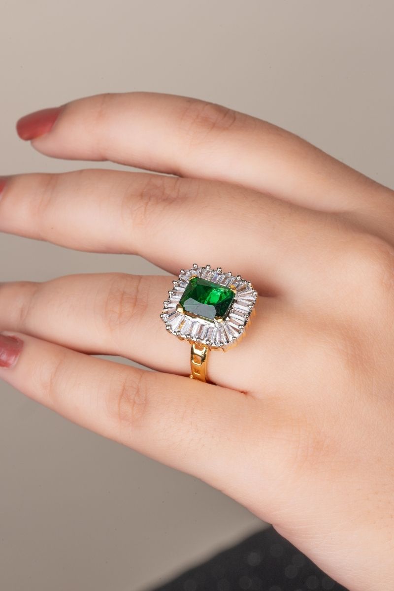 HAZEL EMERLD AD RING
